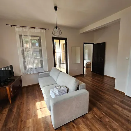 Wzgorze Homestay szállás *