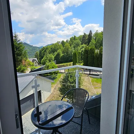 Wzgorze Relax & View ニエジツァ・ザメク